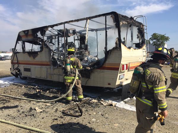 Firefighters extinguish motor home fire in Elk Grove 2