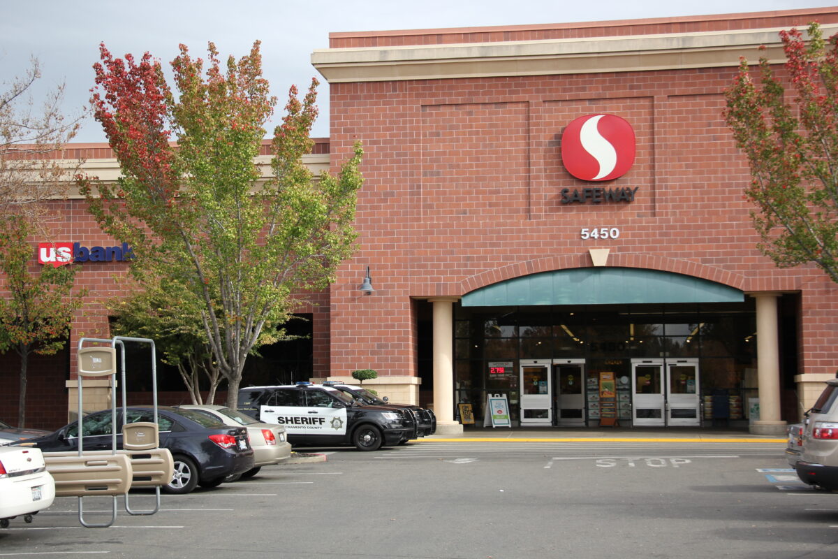 U.S. Bank Branch Robbed on Dewey Drive