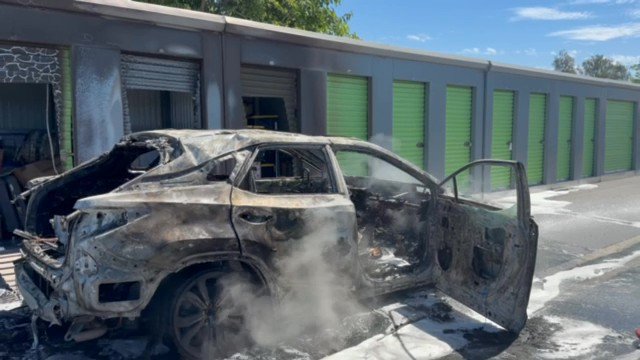 Vehicle Fire Extends Into Storage Units on East Stockton Boulevard cover